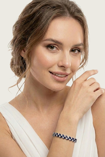 Koleksiyonumuzu Keşfedin